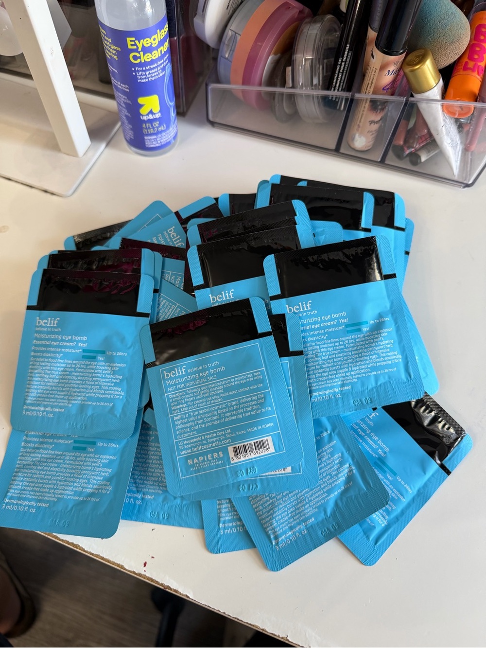 Belief Moisturizing Eye Bomb Hydrating Eye Cream Samples